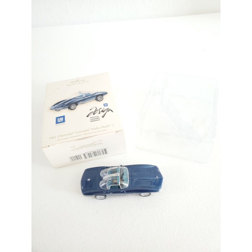 Hallmark Corvette ornaments: 1961 Mako Shark (2007)